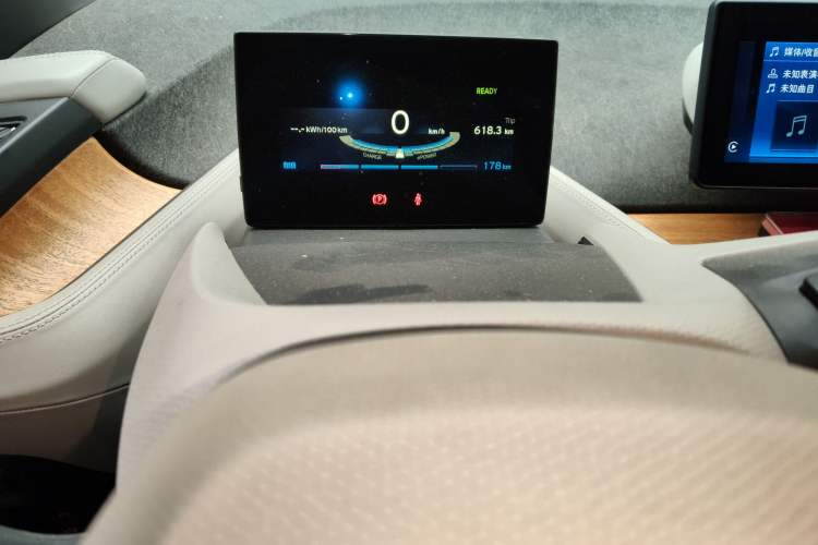 Used BMW i3 (Import) 2018 Luxury Model
