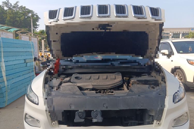 Used  Cherokee 2016 2.0L Superior Edition
