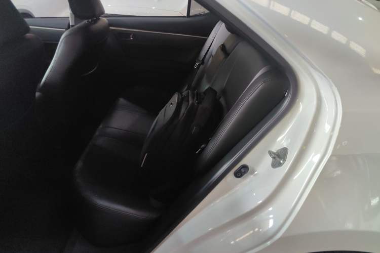 Used Toyota Corolla 2017 Revised Version 1.2T S-CVT GL-i
