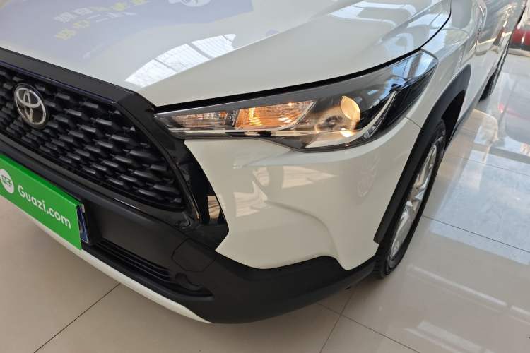 Used Toyota Corolla Cross 2024 2.0L Smart Electric Hybrid Dual-Engine Pioneer Edition
