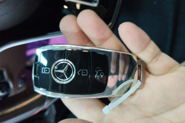 Used Mercedes-Benz E-Class 2023 E 300 L Luxury Model
