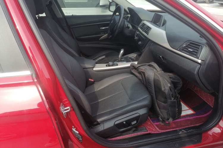 Used BMW 3 Series 2015 320Li Fashion Model
