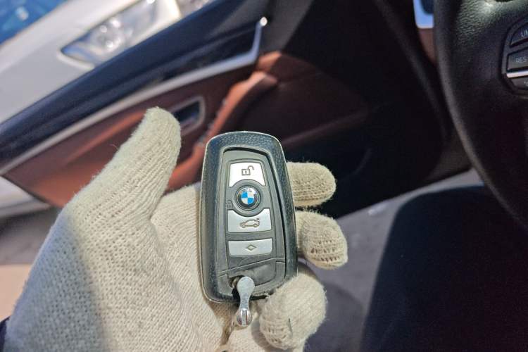 Used BMW 5 Series (Import) 2015 520i Elegant Edition
