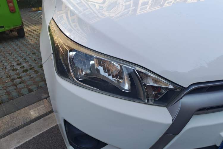 Used Toyota YARiS L Zhi Xuan 2015 1.5E Automatic Charm Edition