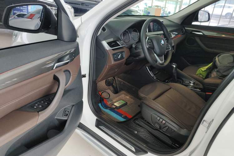 Used BMW X1 2019 xDrive20Li Luxury Model
