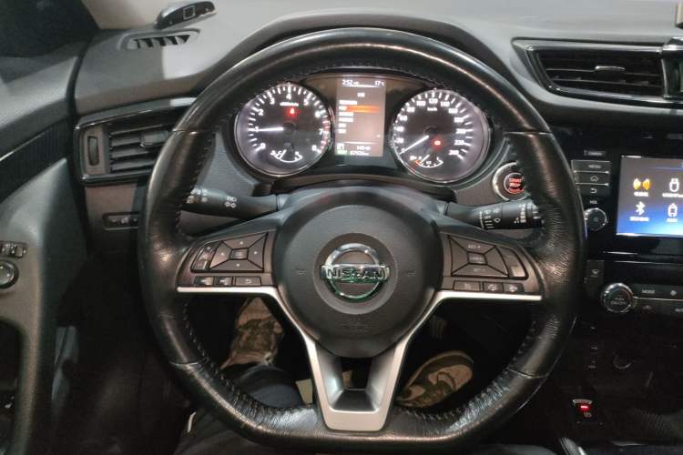 Used Nissan X-Trail 2017 2.5L CVT Luxury Edition 4WD
