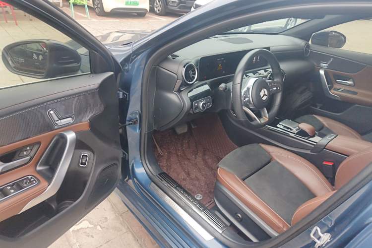 Used Mercedes-Benz A-Class 2019 A 200 L Sport Sedan
