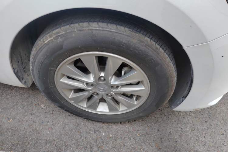 Used Hyundai Celesta 2018 1.6L Automatic GL Enjoyment Version China V Standard