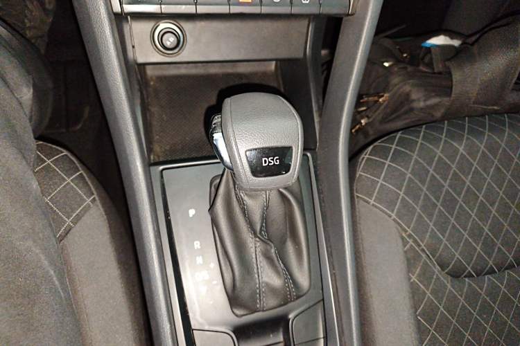 Used Skoda Kodiaq 2019 Restyled TSI330 5-Seater Two-Wheel Drive Standard Version China VI