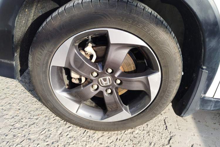 Used Honda Vezel 2017 1.8L CVT Two-Wheel Drive Luxury Model
