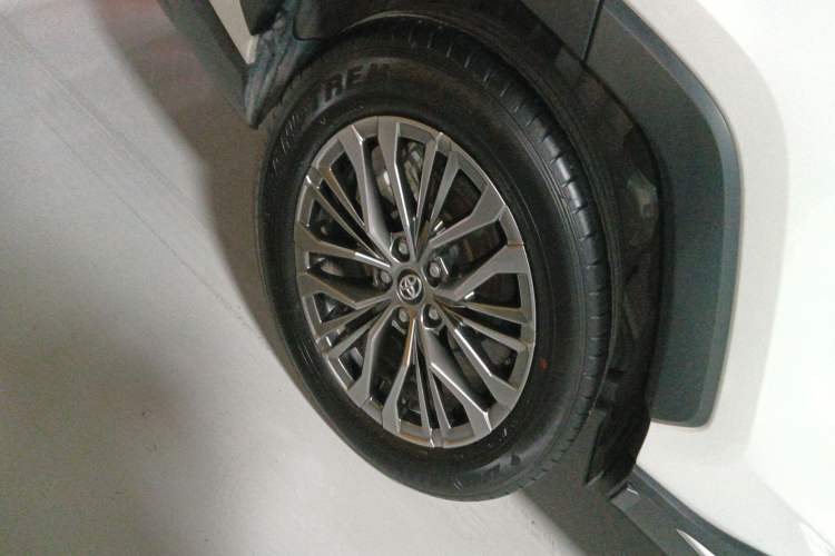 Used Toyota Wildlander 2023 2.0L CVT Four-Wheel Drive Luxury PLUS Edition
