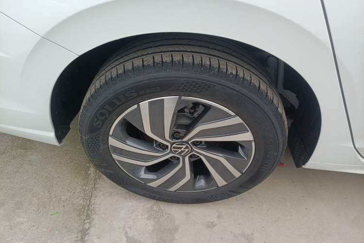 Used Volkswagen Bora 
