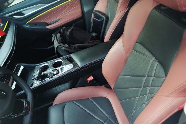 Used Changan Eado 2022 PLUS Blue Whale NE 1.4T GDI DCT Prestige Edition
