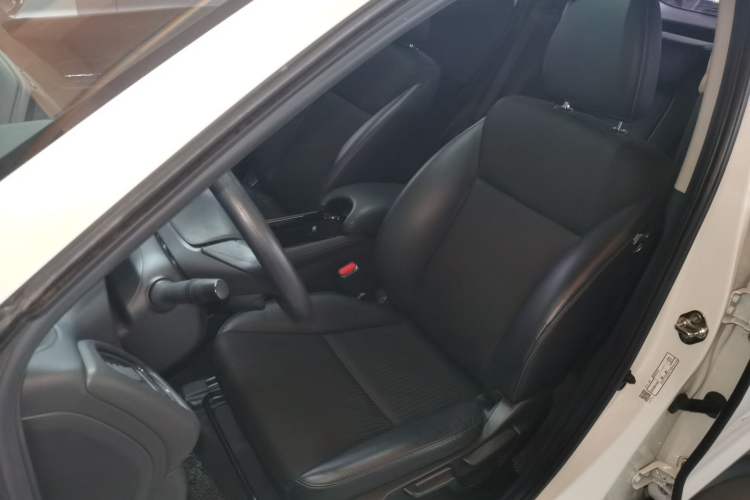 Used Honda Vezel 2019 1.5L CVT Luxury Model China VI
