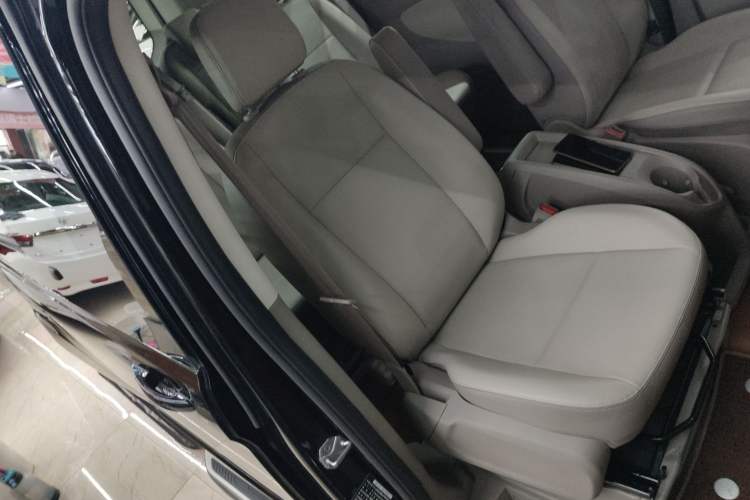 Used Ford Tourneo Custom 2017 2.0T Automatic Elite Edition