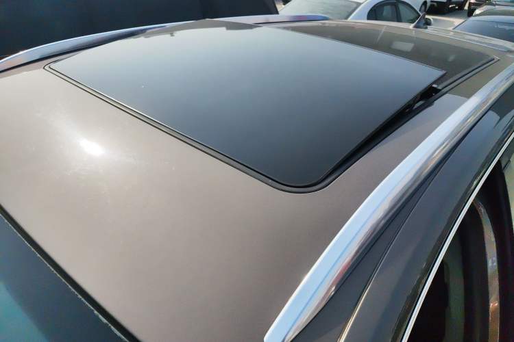 Used Buick Envision 2014 28T Four-Wheel Drive Elite Model