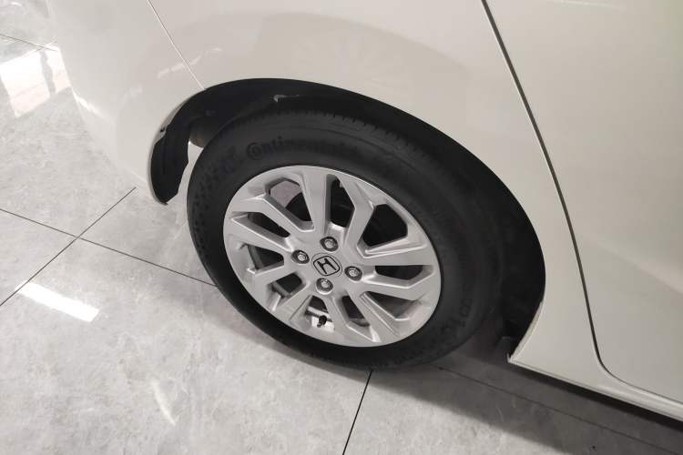 Used Honda Fit 2016 1.5L LXS CVT Comfort Sunroof Version
