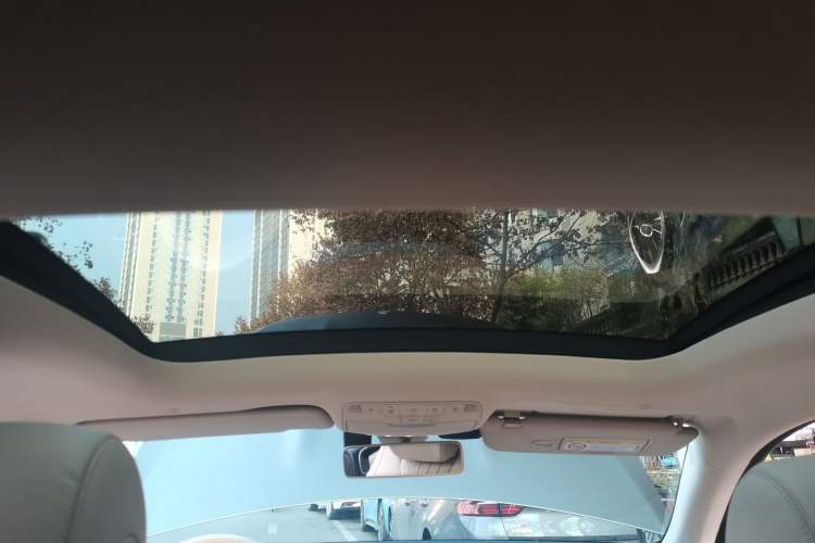 Used Mercedes-Benz E-Class (Import) 2018 E 200 4MATIC Coupe