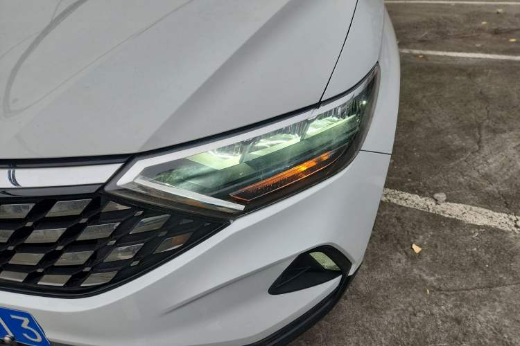 Used Jetta VS5 2021 280TSI Automatic Trend Edition
