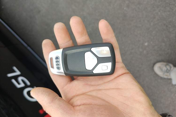 Used Audi Q5L 2025 40 TFSI Luxury Dynamic Edition