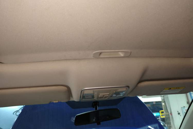 Used Changan CS35PLUS 2021 Honor Million Edition 1.6L CVT Luxury Model
