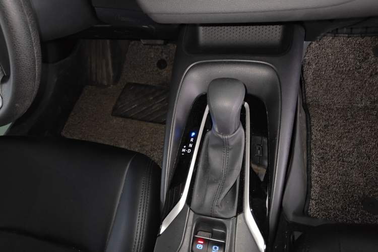 Used Toyota Levin 2022 185T CVT Luxury Edition
