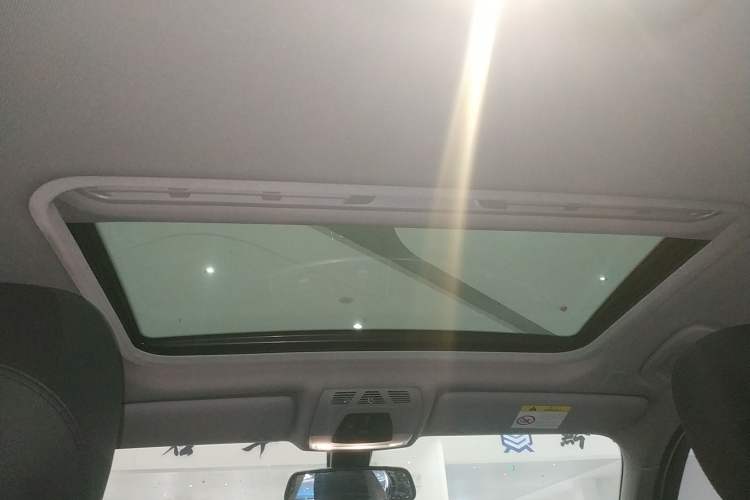 Used BMW 3 Series 2017 320Li Fashion Model
