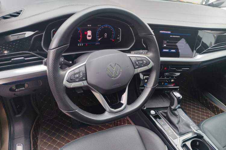 Used Volkswagen Passat 2022 330TSI Starry Luxury Edition
