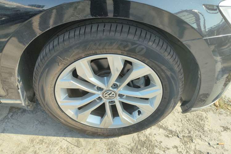 Used Volkswagen Magotan 2019 330TSI DSG Luxury Version China VI Standard
