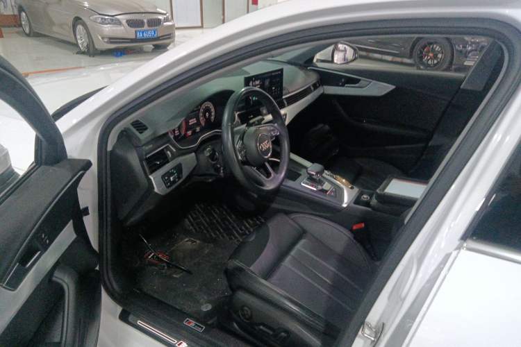 Used Audi A4L 2023 40 TFSI Fashion Dynamic Model