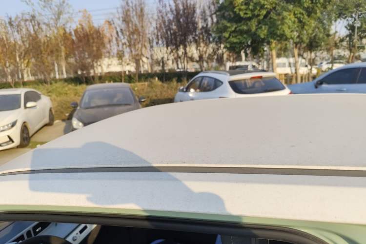 Used Wuling Hongguang MINIEV 2021 Macaron Premium Model – Lithium Iron Phosphate
