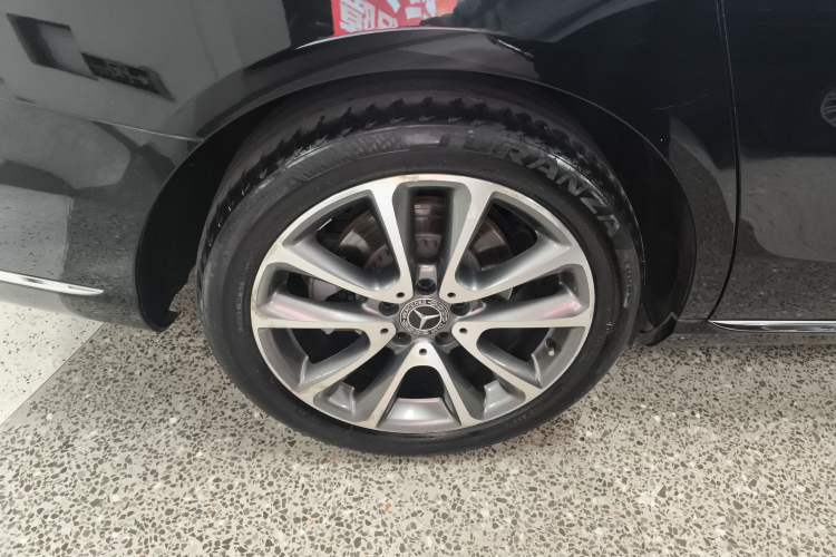 Used Mercedes-Benz E-Class 2018 Facelift E 200 L
