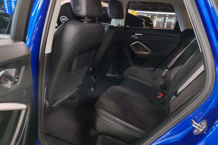 Used Audi Q3 2021 35 TFSI Fashion Dynamic Model