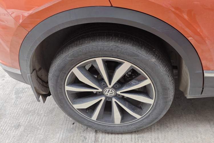 Used Volkswagen T-ROC 2018 280TSI DSG Two-Wheel-Drive Comfort Version China V Standard