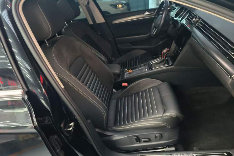 Used Volkswagen Magotan 2020 330TSI DSG Leading Model