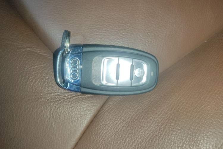 Used Audi A6L 2018 30th Anniversary Edition 35 TFSI Fashion Model
