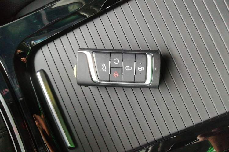 Used GAC Trumpchi M6 2024 MAX 270T WDCT Luxury Edition
