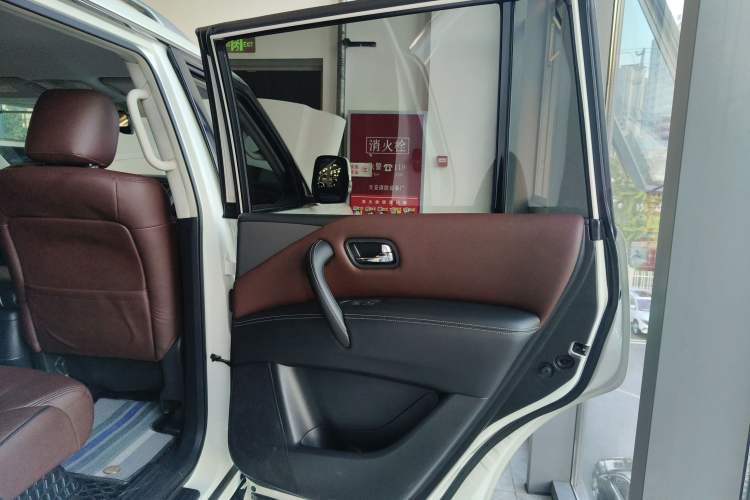 Used Nissan Patrol 2018 4.0L Automatic 7-Seater Middle East Version
