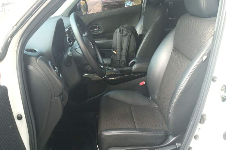 Used Honda XR-V 2017 1.8L EXi CVT Comfort Version
