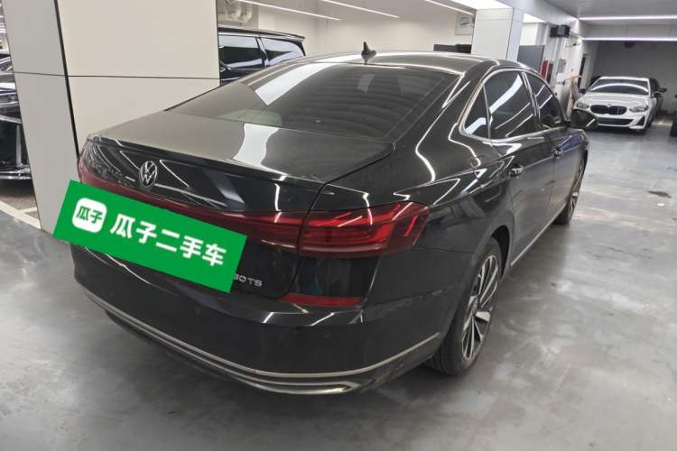 Used Volkswagen Passat 2022 330TSI Starry Elite Edition