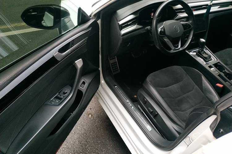 Used Volkswagen FAW-Volkswagen CC 2021 330TSI Ignite Edition
