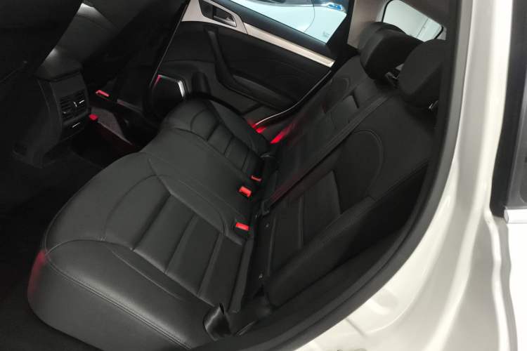 Used Haval H7 2016 Blue-Label H7 2.0T Automatic Luxury Model