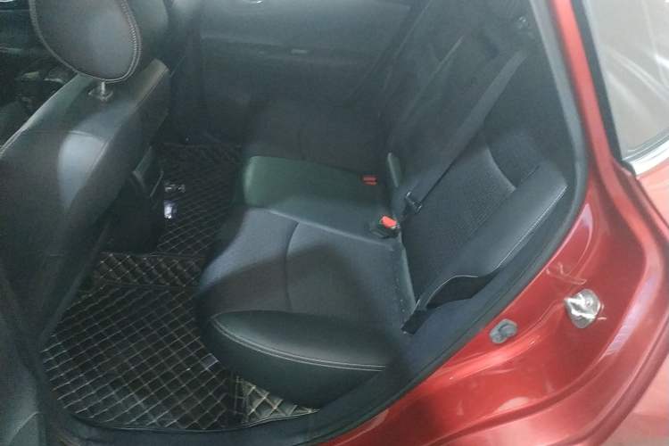 Used Nissan Tiida 2019 1.6L CVT Smart Drive Version China VI Standard