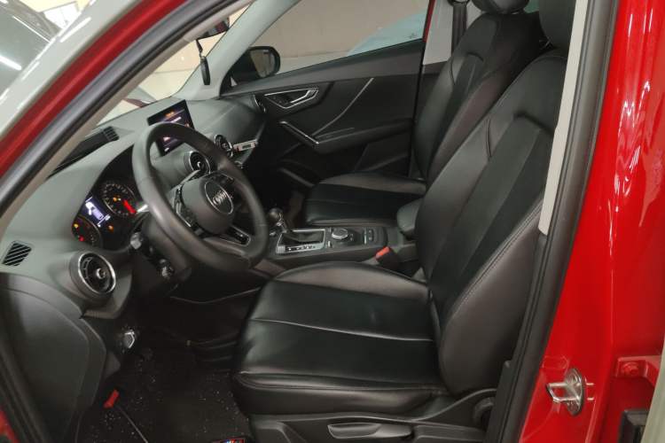 Used Audi Q2L 2018 35 TFSI Launch Exclusive Edition China V
