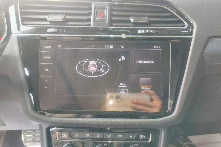 Used Volkswagen Tiguan L 2019 Restyled 330TSI Automatic Two-Wheel Drive R-Line Flagship Version China VI Standard
