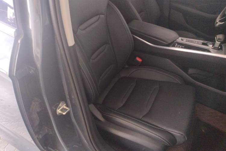 Used Geely Auto Preface 2021 2.0TD Luxury+ Version
