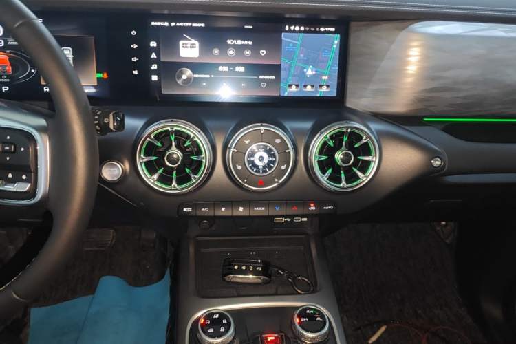 Used Tank 300 2024 2.0T Challenger
