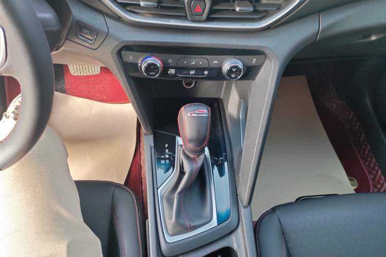 Used Chevrolet Orlando 2019 Redline 530T Automatic Enjoyment Version (5+2 Seating) China VI
