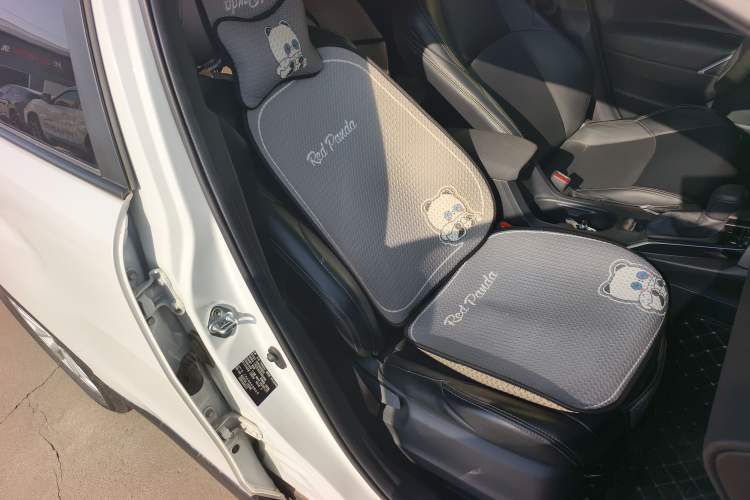 Used Toyota FRONTLANDER 2023 2.0L Smart Electric Hybrid Dual-Engine Leading Edition
