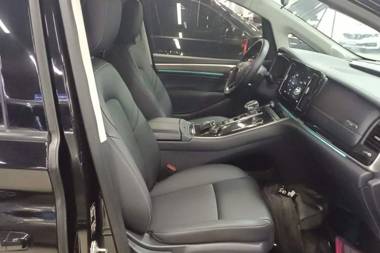 Used GAC Trumpchi M8 2023 Lingxiu Series 390T Luxury Edition
